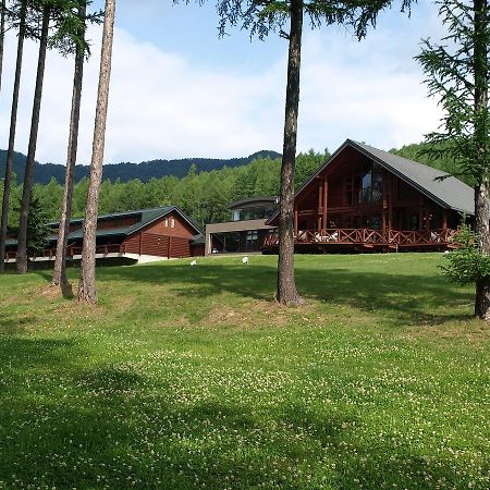 Log Hotel Larch Lake Kanayama Minamifurano Luaran gambar