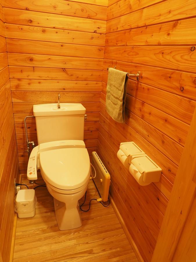 Log Hotel Larch Lake Kanayama Minamifurano Bilik gambar