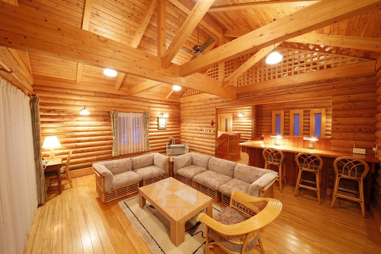 Log Hotel Larch Lake Kanayama Minamifurano Bilik gambar