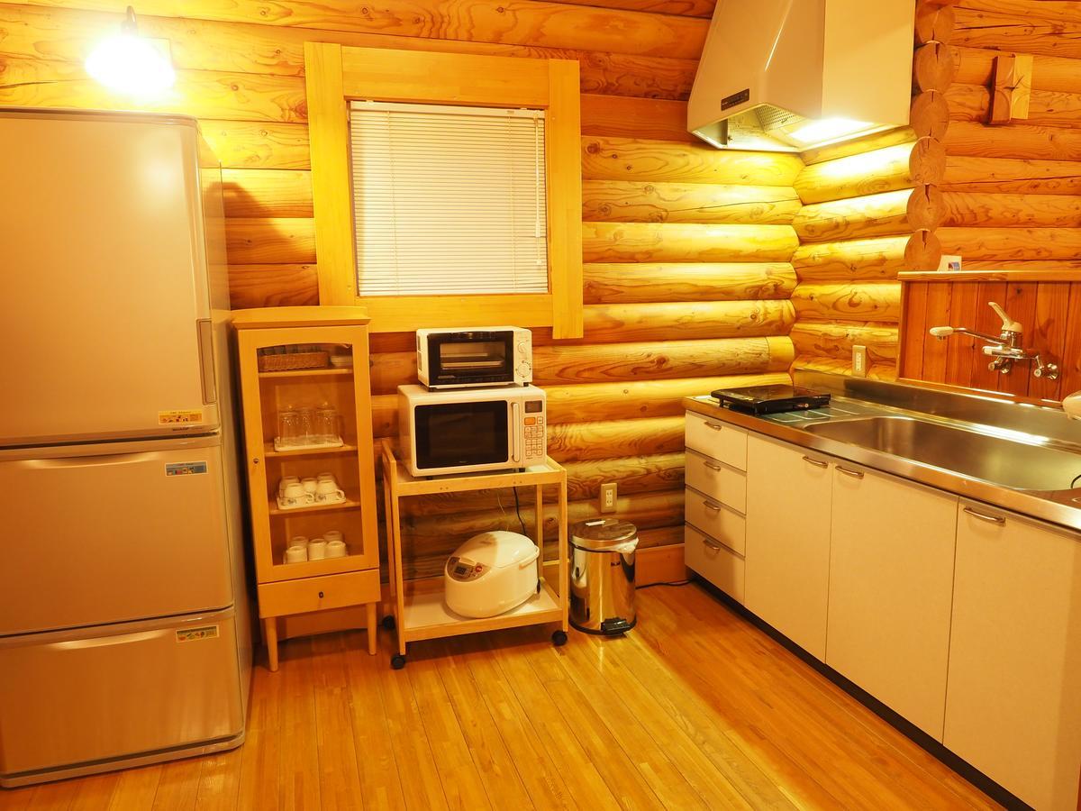 Log Hotel Larch Lake Kanayama Minamifurano Bilik gambar