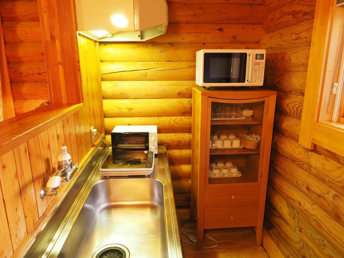 Log Hotel Larch Lake Kanayama Minamifurano Bilik gambar