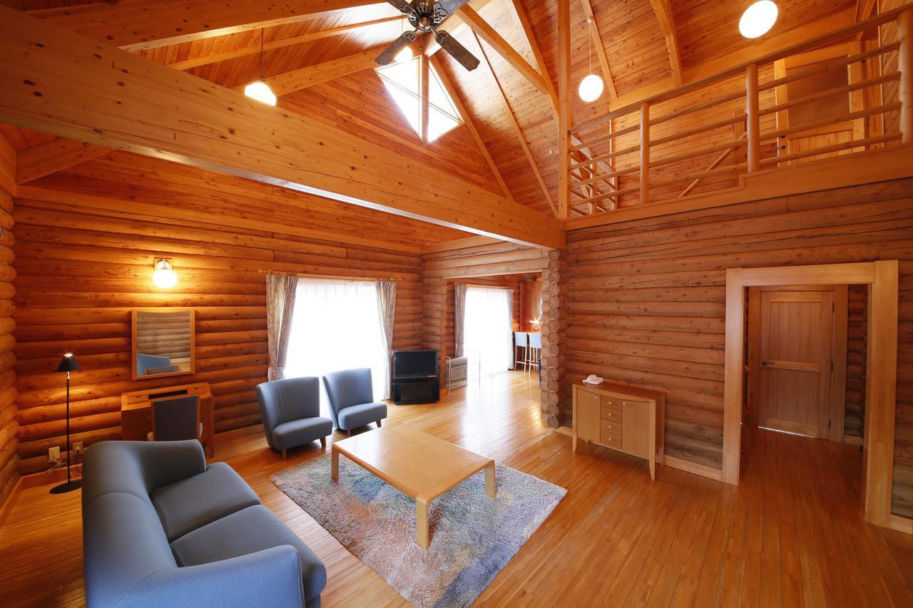 Log Hotel Larch Lake Kanayama Minamifurano Luaran gambar