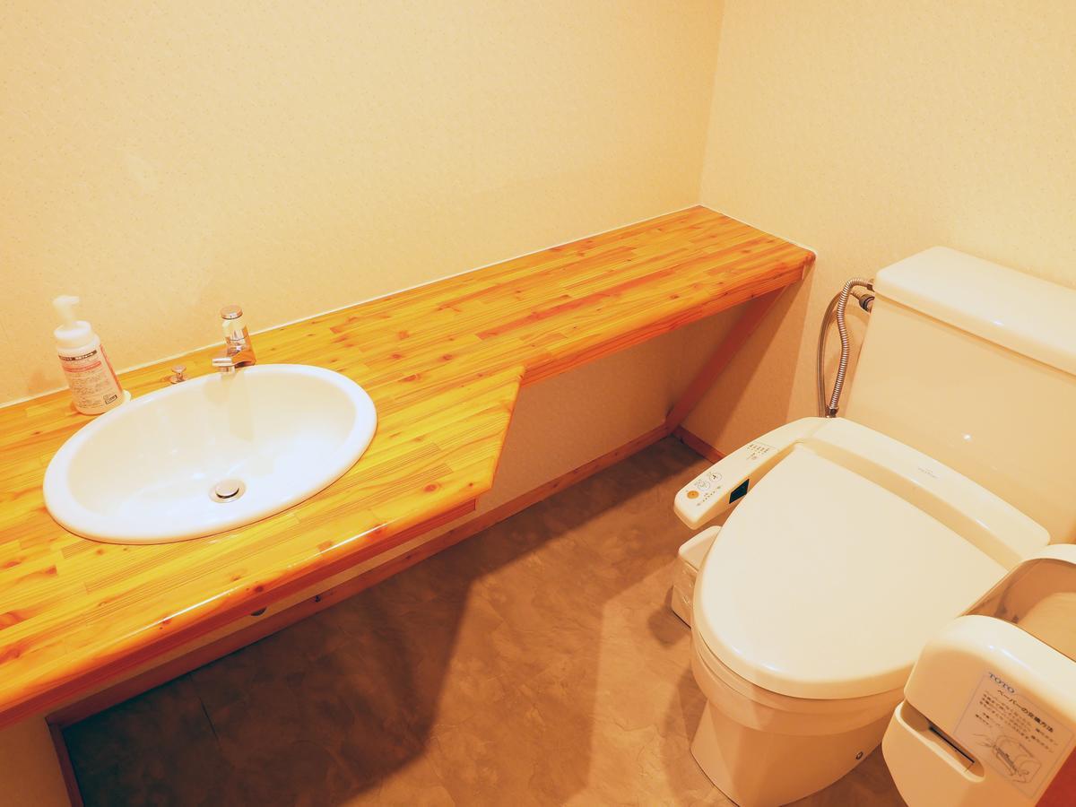 Log Hotel Larch Lake Kanayama Minamifurano Bilik gambar