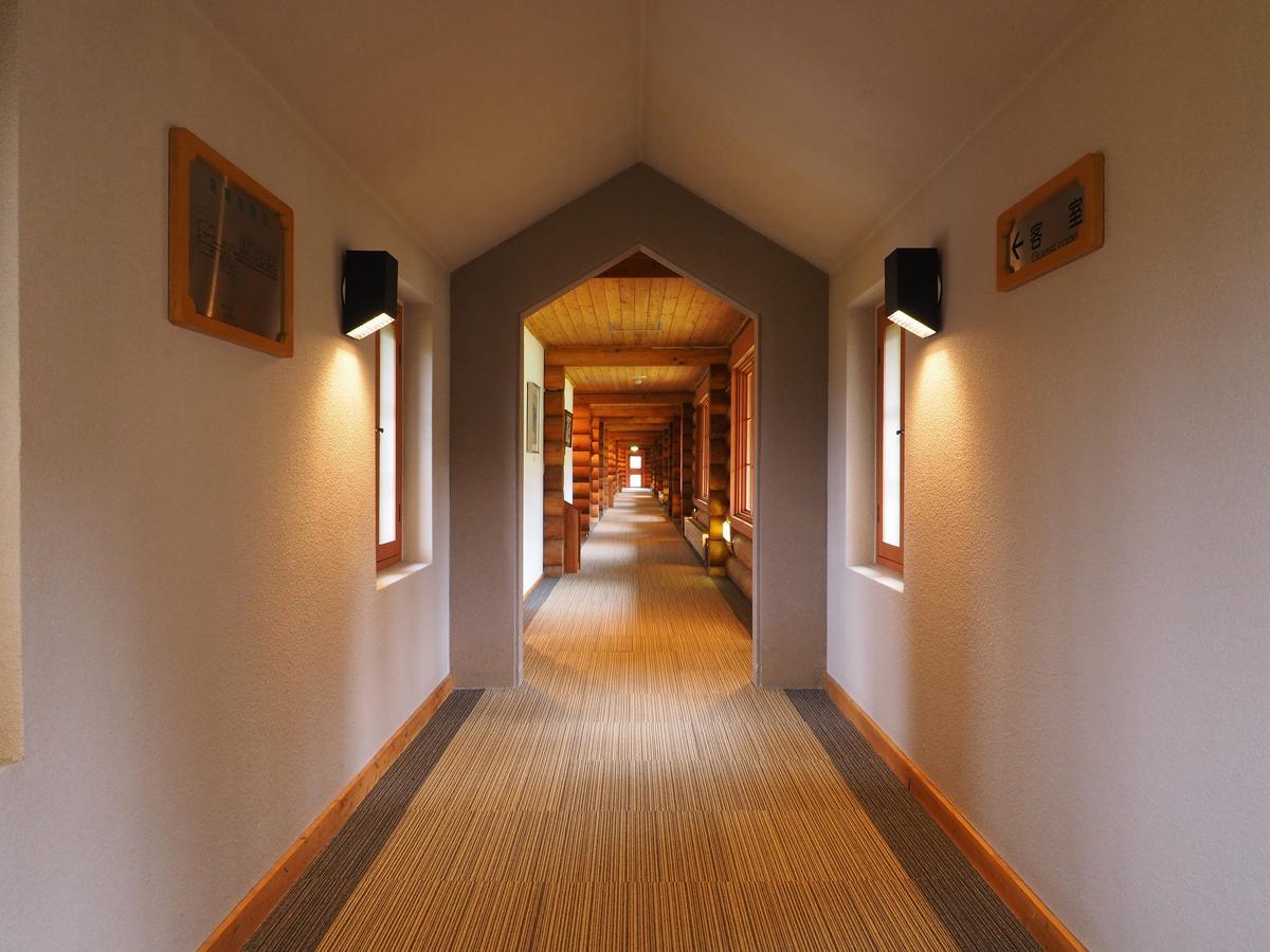Log Hotel Larch Lake Kanayama Minamifurano Luaran gambar